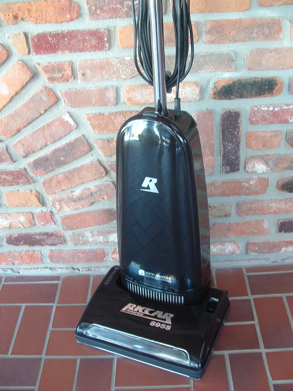 Riccar Vacuum Reviews: Is It Worth the Hype? 1 riccar vacuum review
